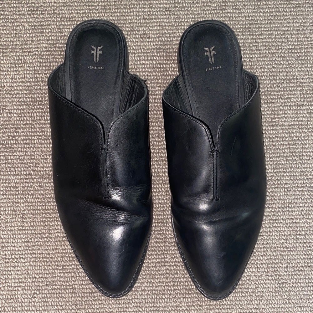 Frye Nolan Seam Mules Black Leather Slip-On Mules sz 9M